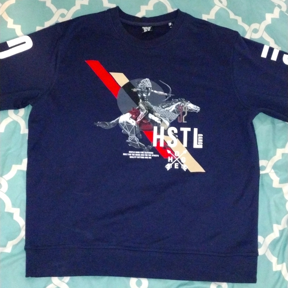 Hustle Gang sweater